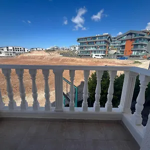  Aparthotel 50 Meters To Beach, Sea View